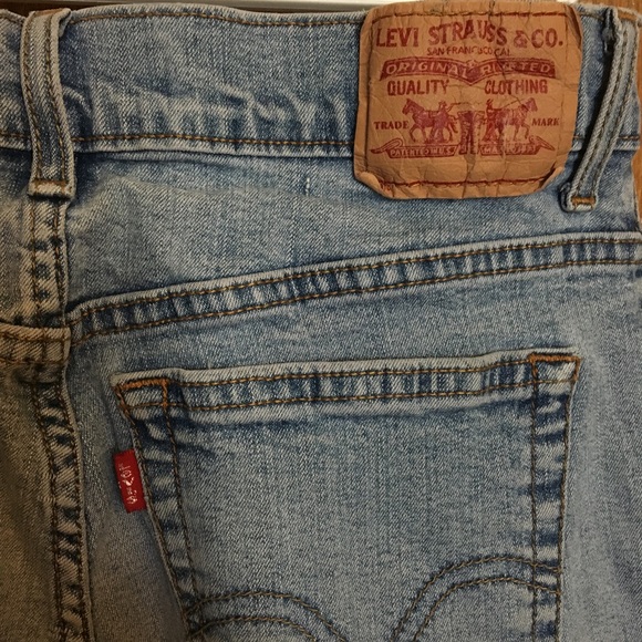 Vintage High Waisted Levi's - Picture 5 of 8